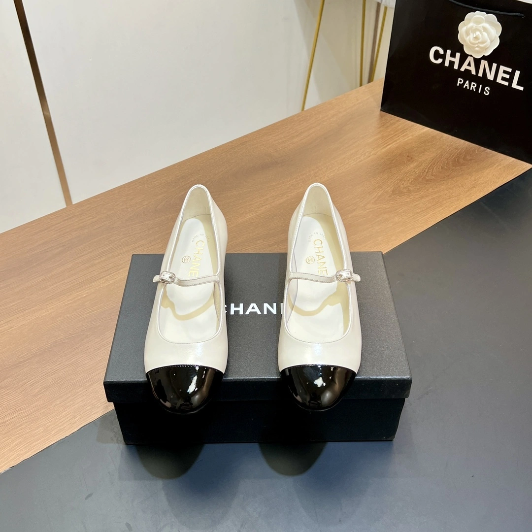 3h1958 G45952 B17997 NZQ90 Heel height：3.5CM sheepskin item:DT-X000J1206
